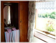 H& C- Click on picture to enlarge it in each room - 
